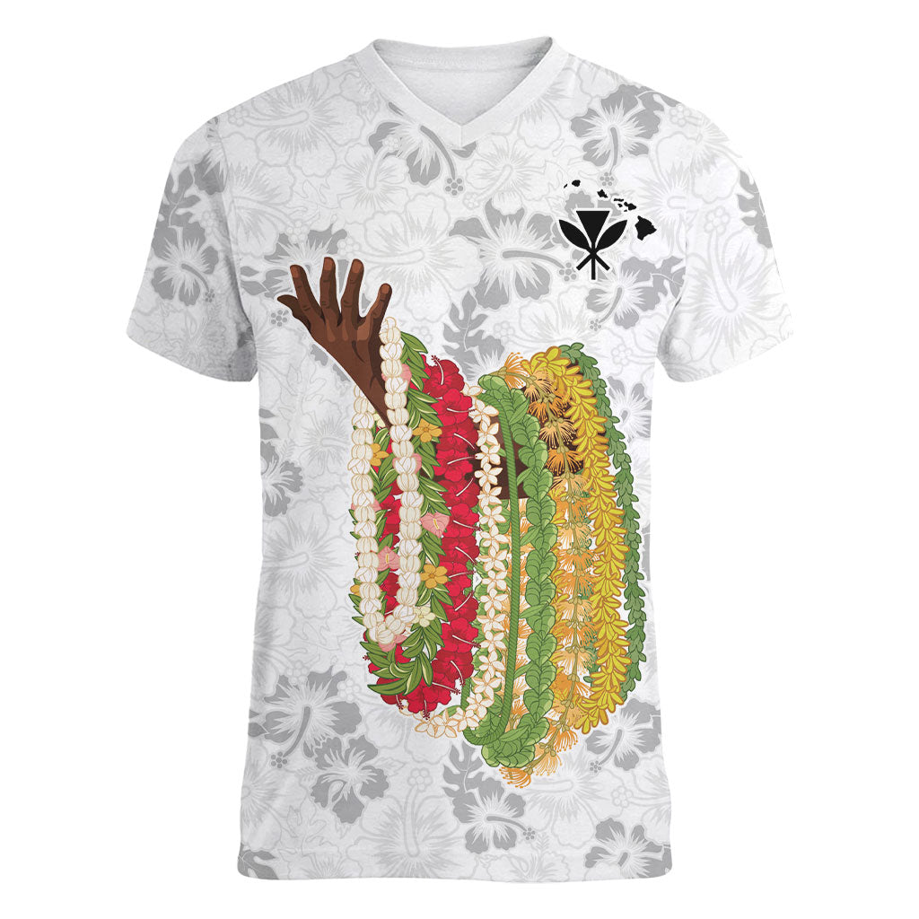 Hawaii Lei Kamehameha Women V-Neck T-Shirt Ke'oke'o Seamless Pattern Hibiscus Flower