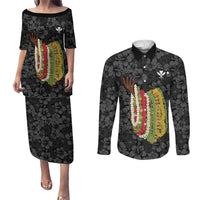 Hawaii Lei Kamehameha Couples Matching Puletasi and Long Sleeve Button Shirt Ele'ele Seamless Pattern Hibiscus Flower