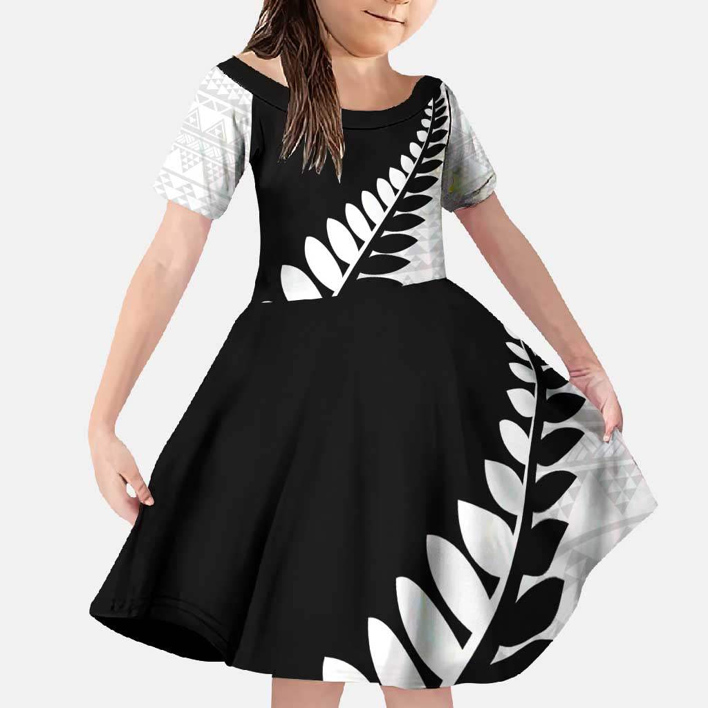 New Zealand Silver Fern Niho Taniwha Family Matching Off Shoulder Maxi Dress and Hawaiian Shirt LT9 Daughter's Dress Black - Polynesian Pride