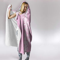 Puakenikeni and Maile Lei Hooded Blanket Pink Double Strand Lei