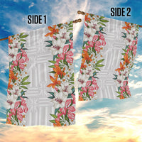 Hawaii Tropical Twist Lei Garden Flag Hawaiian Flag Motif