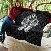 Aotearoa Kowhaiwhai Poutama Black Motif Quilt LT9 - Polynesian Pride