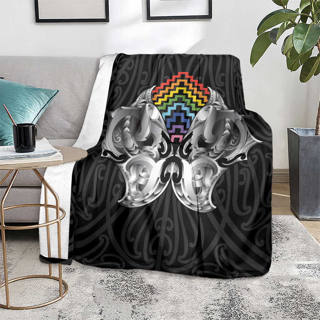 Aotearoa Kowhaiwhai Poutama Rainbow Motif Blanket LT9 - Polynesian Pride
