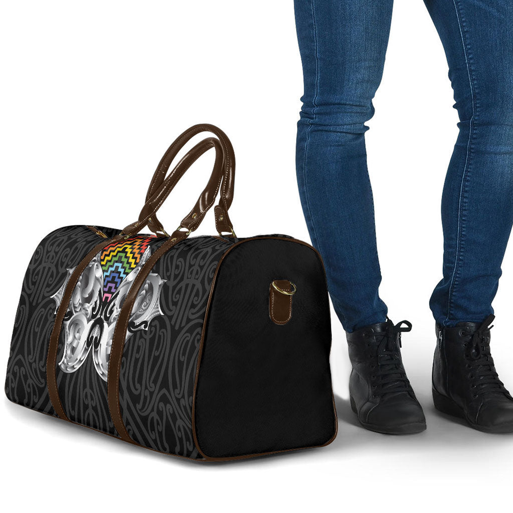 Aotearoa Kowhaiwhai Poutama Rainbow Motif Travel Bag LT9 - Polynesian Pride