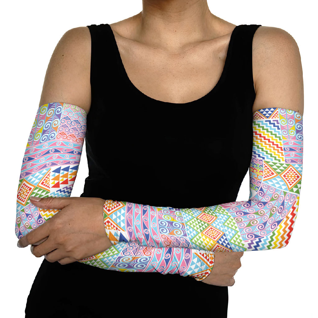Aotearoa Kowhaiwhai Taniko Patchwork Rainbow Motifs Arm Sleeves LT9 - Polynesian Pride