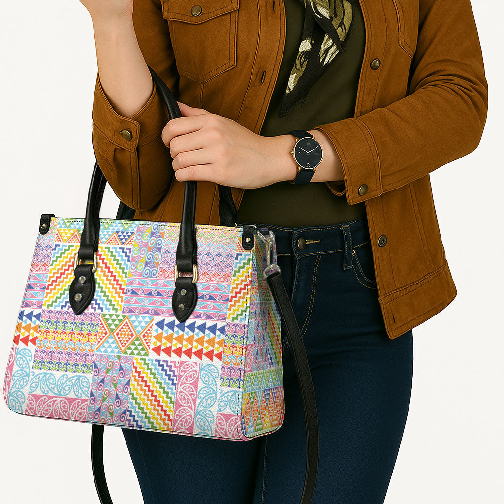 Aotearoa Kowhaiwhai Taniko Patchwork Rainbow Motifs Leather Bag LT9 - Polynesian Pride