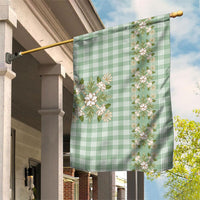 Liko Kukui Hawai'i Palaka Squares Maile Leaf Garden Flag Flowers Hawaiian Quilt Patterns