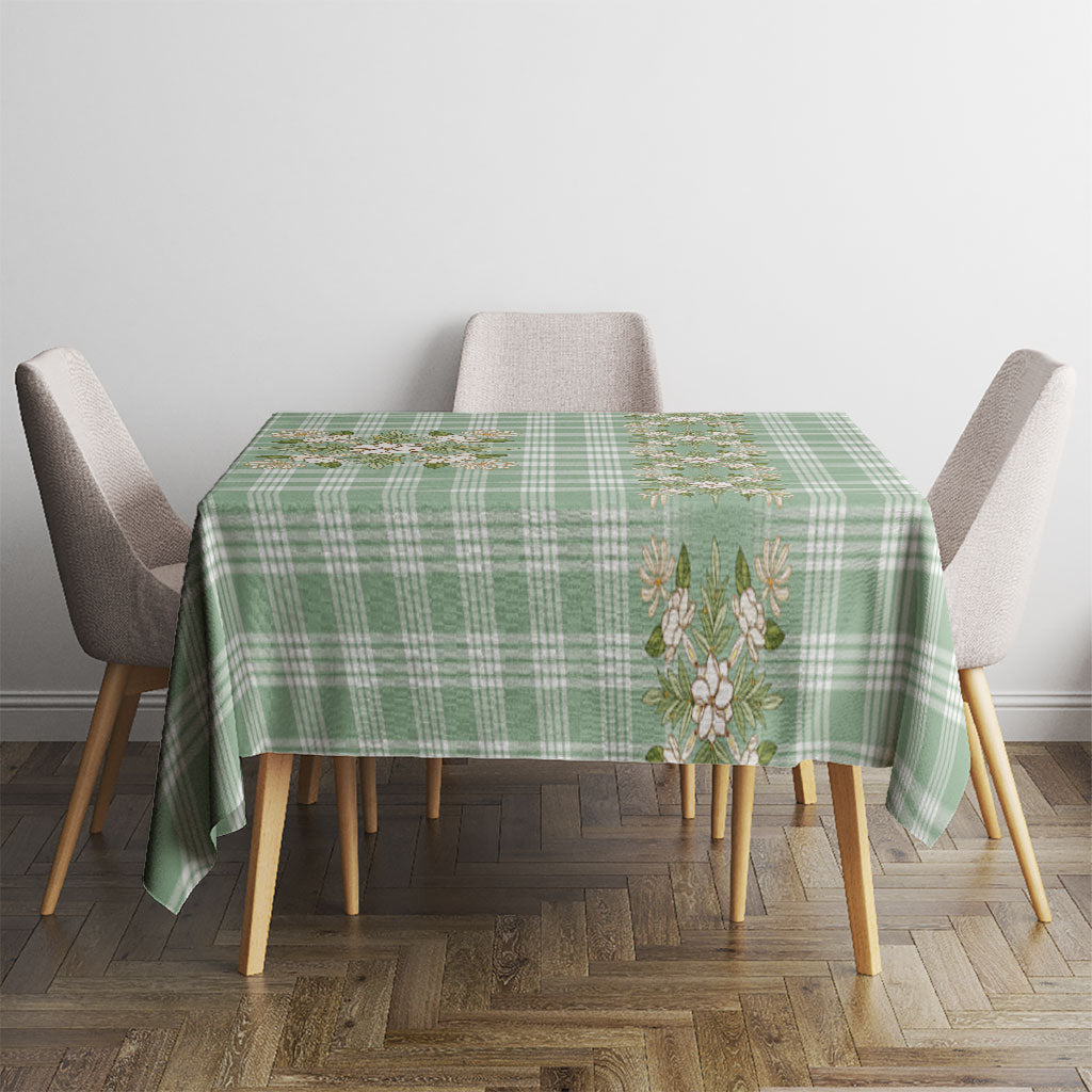 Liko Kukui Hawai'i Palaka Squares Maile Leaf Tablecloth Flowers Hawaiian Quilt Patterns