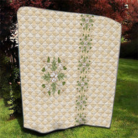 Melemele Ahiahia Hawai'i Palaka Squares Maile Leaf Quilt Flowers Hawaiian Quilt Patterns