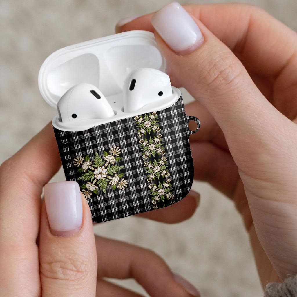 Pauli Hawai'i Palaka Squares Maile Leaf AirPods Case Flowers Hawaiian Quilt Patterns