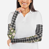 Pauli Hawai'i Palaka Squares Maile Leaf Arm Sleeves Flowers Hawaiian Quilt Patterns