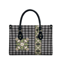 Pauli Hawai'i Palaka Squares Maile Leaf Leather Bag Flowers Hawaiian Quilt Patterns