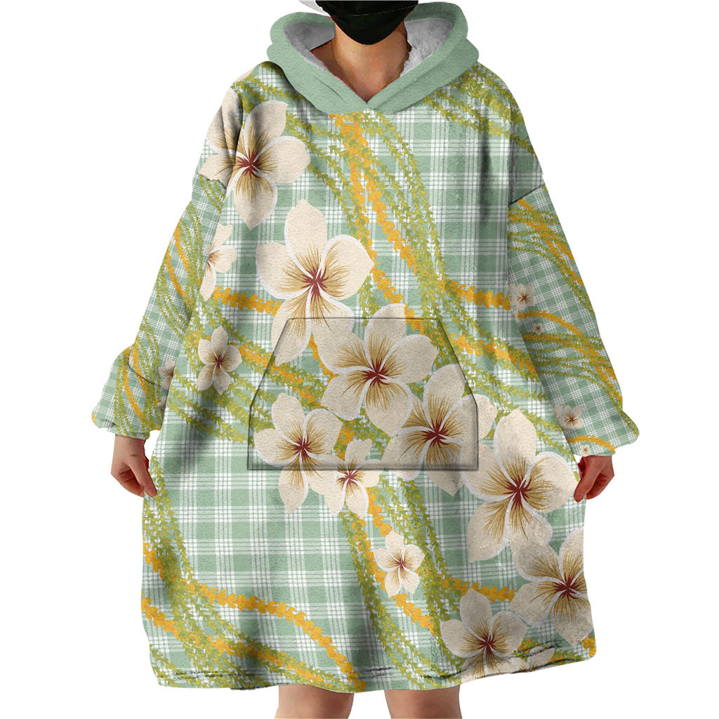 Liko Kukui Hawai'i Palaka Plumeria Wearable Blanket Hoodie Puakenikeni and Maile Lei