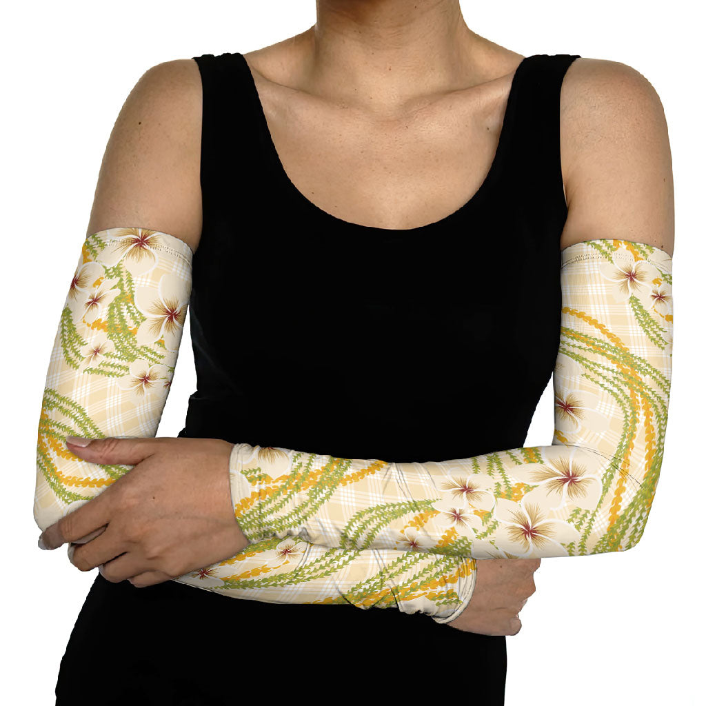 Melemele Ahiahia Hawai'i Palaka Plumeria Arm Sleeves Puakenikeni and Maile Lei