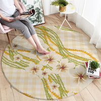 Melemele Ahiahia Hawai'i Palaka Plumeria Round Carpet Puakenikeni and Maile Lei