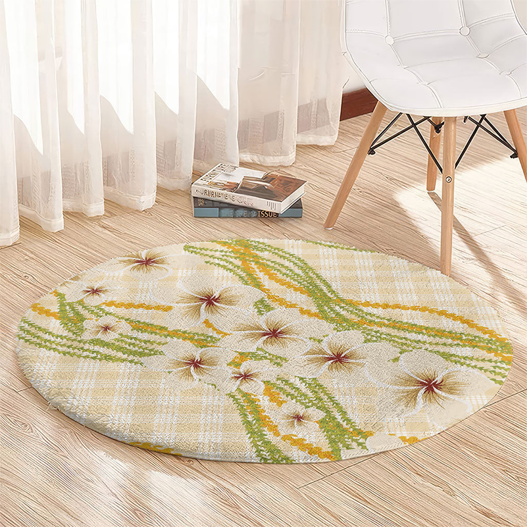 Melemele Ahiahia Hawai'i Palaka Plumeria Round Carpet Puakenikeni and Maile Lei