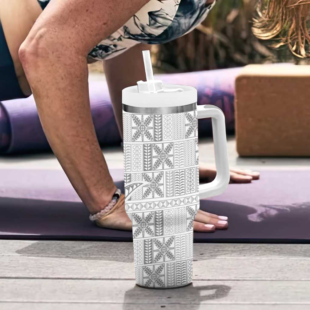 Niue White Sunday Tumbler With Handle Niuean Lotu Tamaiti Hiapo Pattern - Polynesian Pride