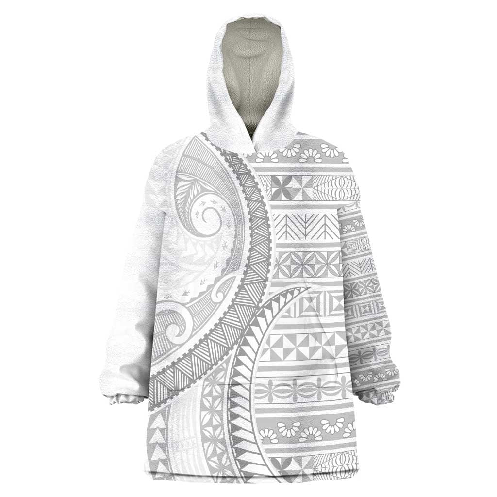 Tokelau White Sunday Wearable Blanket Hoodie Lotu Tamaiti Ngatu Tokelau Feletoa Manulua LT9 One Size White - Polynesian Pride