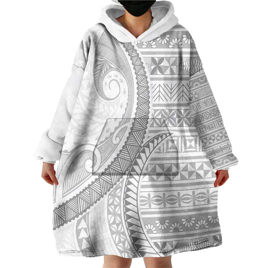 Tokelau White Sunday Wearable Blanket Hoodie Lotu Tamaiti Ngatu Tokelau Feletoa Manulua LT9 - Polynesian Pride