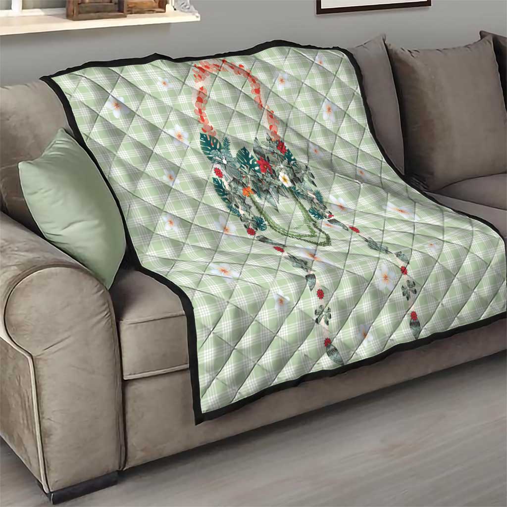 Sage Green Hawaiian Palaka Quilt Kukui Nut Money Lei - Polynesian Pride