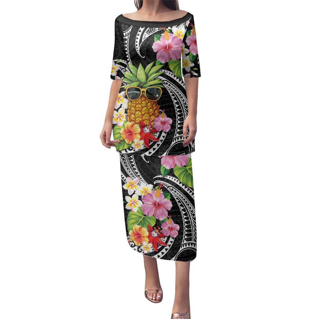 Hau'oli Makahiki Hou Family Matching Puletasi and Hawaiian Shirt Aloha Pineapple Tropical Vibe LT9 Mom's Dress Black - Polynesian Pride
