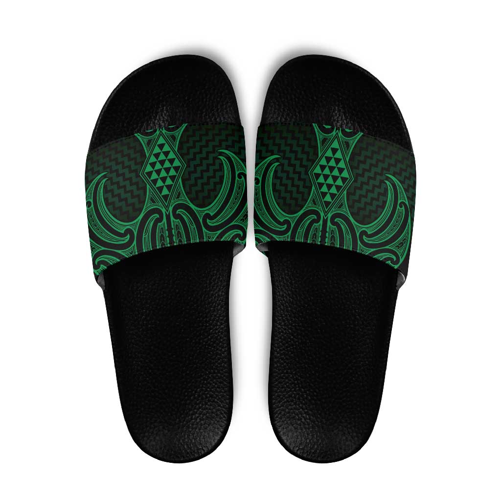 Kakariki Maori Ta Moko Poutama Art Slide Sandals - Polynesian Pride