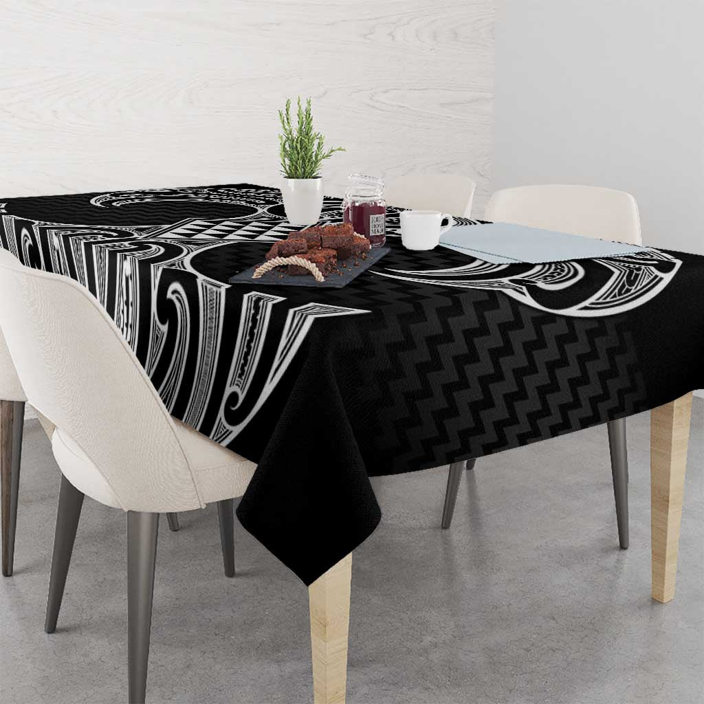 Ma Maori Ta Moko Poutama Art Tablecloth