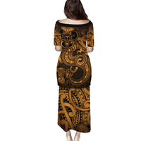 Aotearoa Maori Hei Tiki Puletasi Koura Kowhaiwhai Puhoro Motif