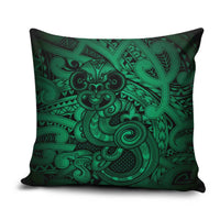 Aotearoa Maori Hei Tiki Pillow Cover Kakariki Kowhaiwhai Puhoro Motif LT9 Green - Polynesian Pride