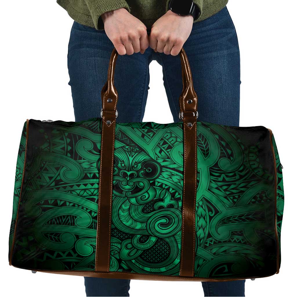 Aotearoa Maori Hei Tiki Travel Bag Kakariki Kowhaiwhai Puhoro Motif