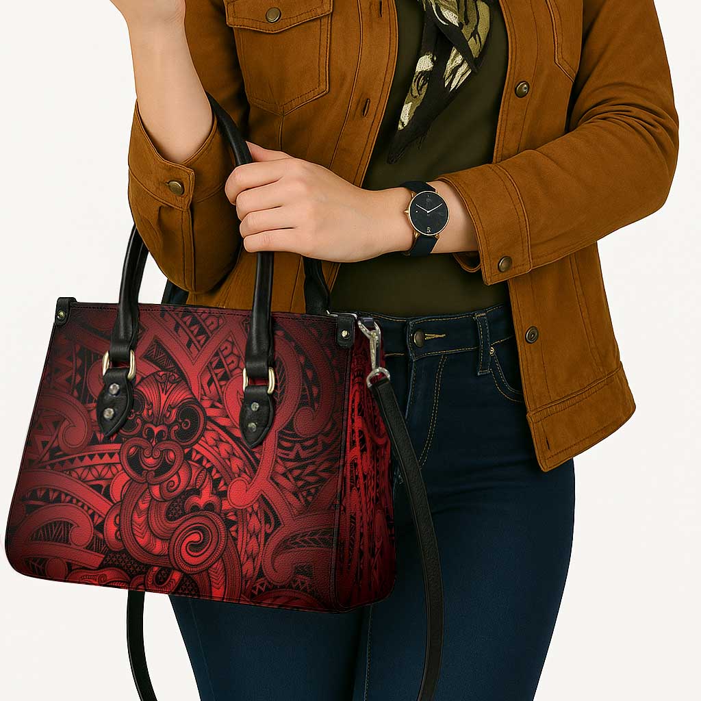 Aotearoa Maori Hei Tiki Leather Bag Whero Kowhaiwhai Puhoro Motif