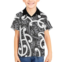 Aotearoa Maori Kowhaiwhai Family Matching Off The Shoulder Long Sleeve Dress and Hawaiian Shirt Kiwikiwi Puhoro and Patiki LT9 Son's Shirt Grey - Polynesian Pride