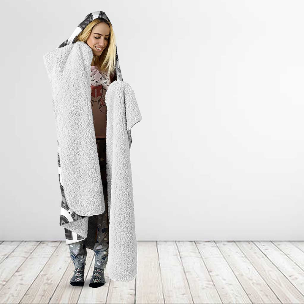 Aotearoa Maori Kowhaiwhai Hooded Blanket Kiwikiwi Puhoro and Patiki