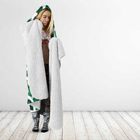 Aotearoa Maori Kowhaiwhai Hooded Blanket Kakariki Puhoro and Patiki