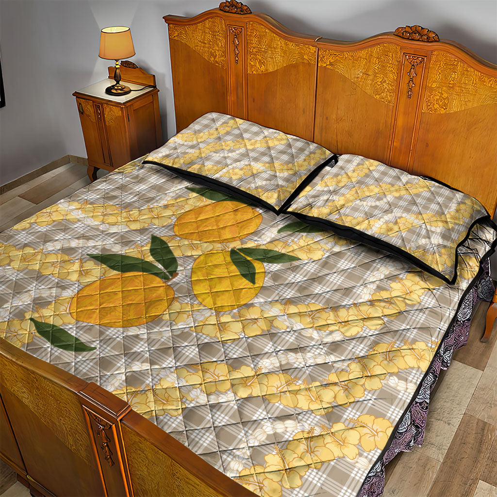 Maku'e Hawaiian Mango Palaka Quilt Bed Set Aloha Hibiscus Pikake Lei