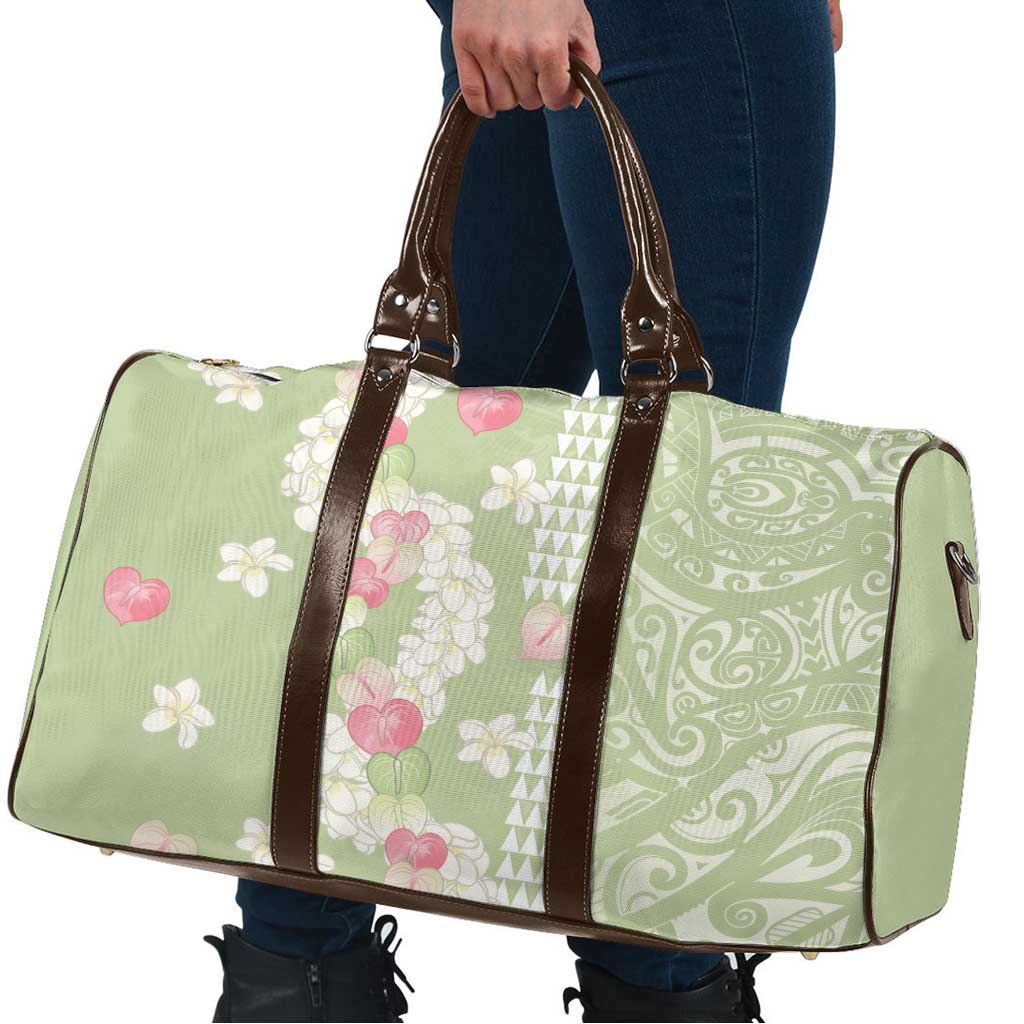 Leaf Green Hawaii Anthurium Plumeria Lei Travel Bag