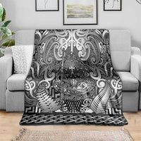 New Zealand Taiaha Maori Blanket Kiwikiwi Minimalist Silver Fern Tukutuku Motif LT9 - Polynesian Pride