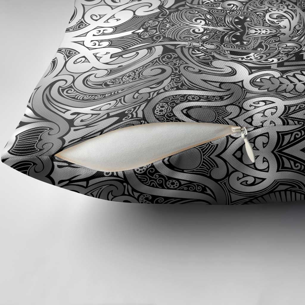 New Zealand Taiaha Maori Pillow Cover Kiwikiwi Minimalist Silver Fern Tukutuku Motif LT9 - Polynesian Pride