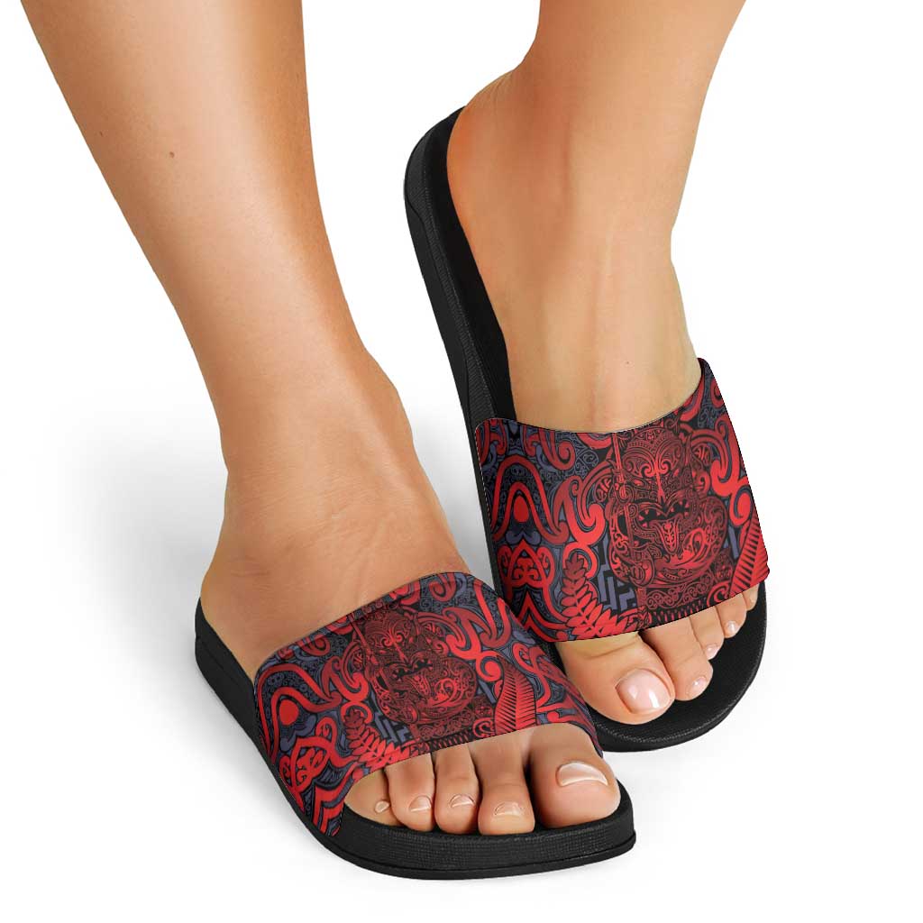 New Zealand Taiaha Maori Slide Sandals Whero Minimalist Silver Fern Tukutuku Motif LT9 - Polynesian Pride