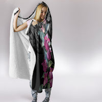 Guahan Puti Tai Nobiu Hooded Blanket Guam Bougainvillea Flower Art