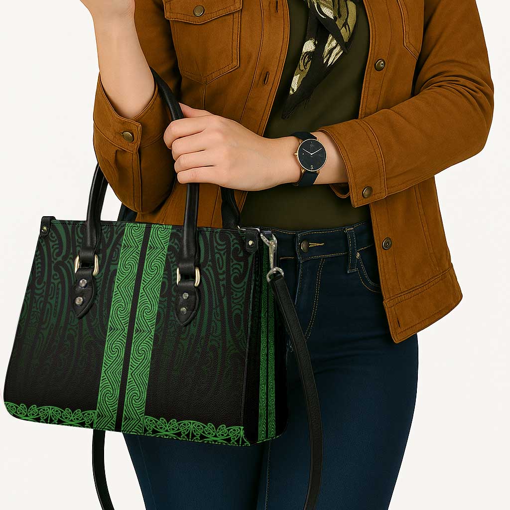 New Zealand Maori Kowhaiwhai Leather Bag Kakariki Maui and Mangopare - Polynesian Pride