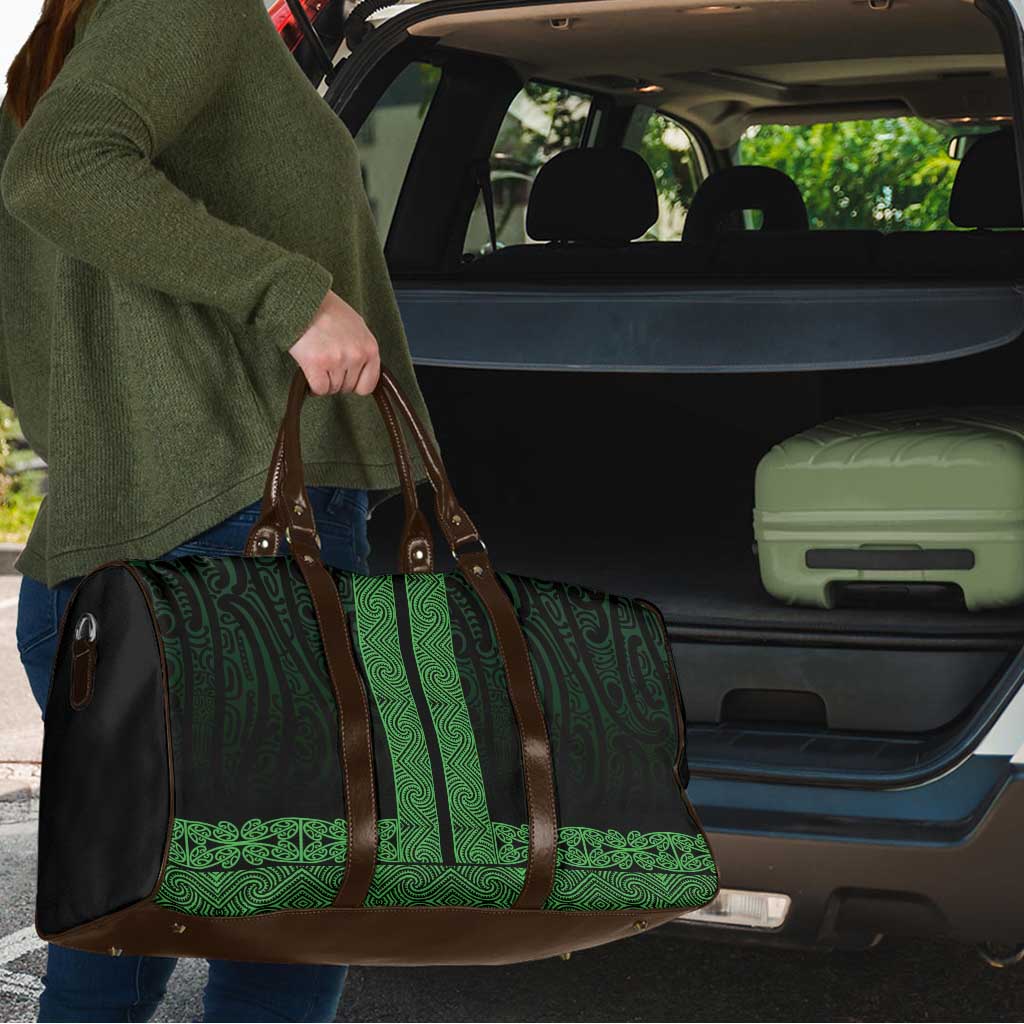 New Zealand Maori Kowhaiwhai Travel Bag Kakariki Maui and Mangopare LT9 - Polynesian Pride