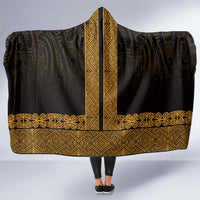 New Zealand Maori Kowhaiwhai Hooded Blanket Karaka Maui and Mangopare