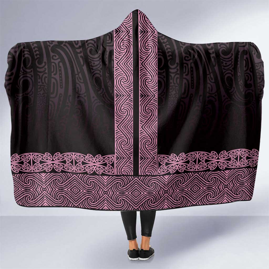 New Zealand Maori Kowhaiwhai Hooded Blanket Mawhero Maui and Mangopare LT9 One Size Pink - Polynesian Pride