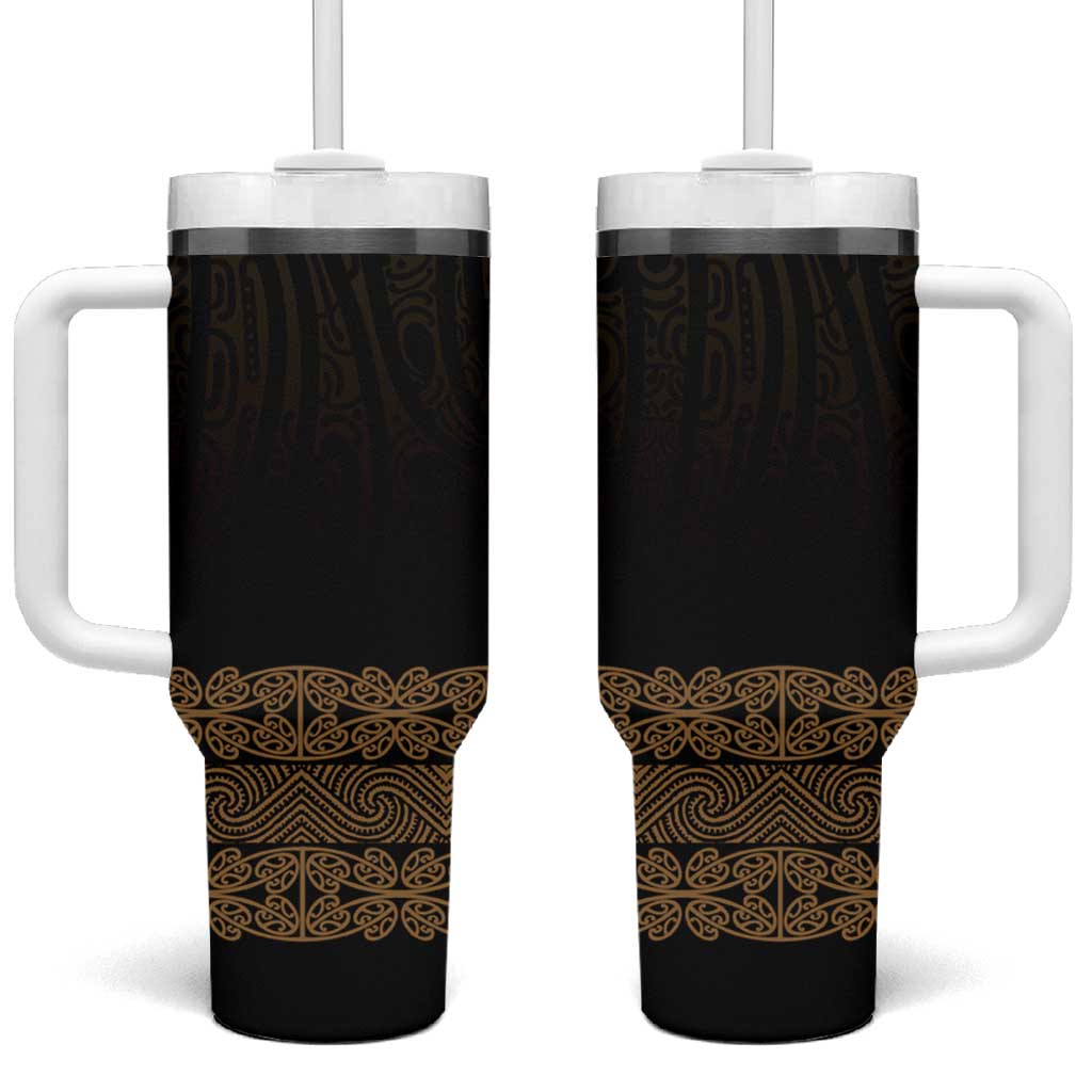 New Zealand Maori Kowhaiwhai Tumbler With Handle Parauri Maui and Mangopare