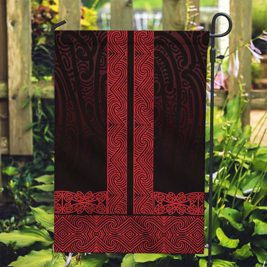 New Zealand Maori Kowhaiwhai Garden Flag Whero Maui and Mangopare LT9 Garden Flag Red - Polynesian Pride