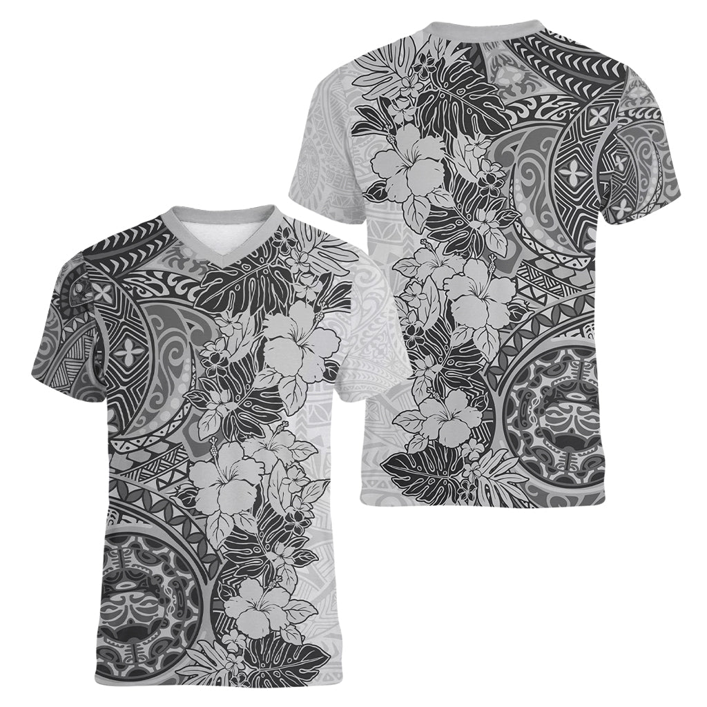Polynesia Women V Neck T Shirt Hibiscus and Hawaiian Tribal Tattoo Retro Style Gray Color LT9 - Polynesian Pride