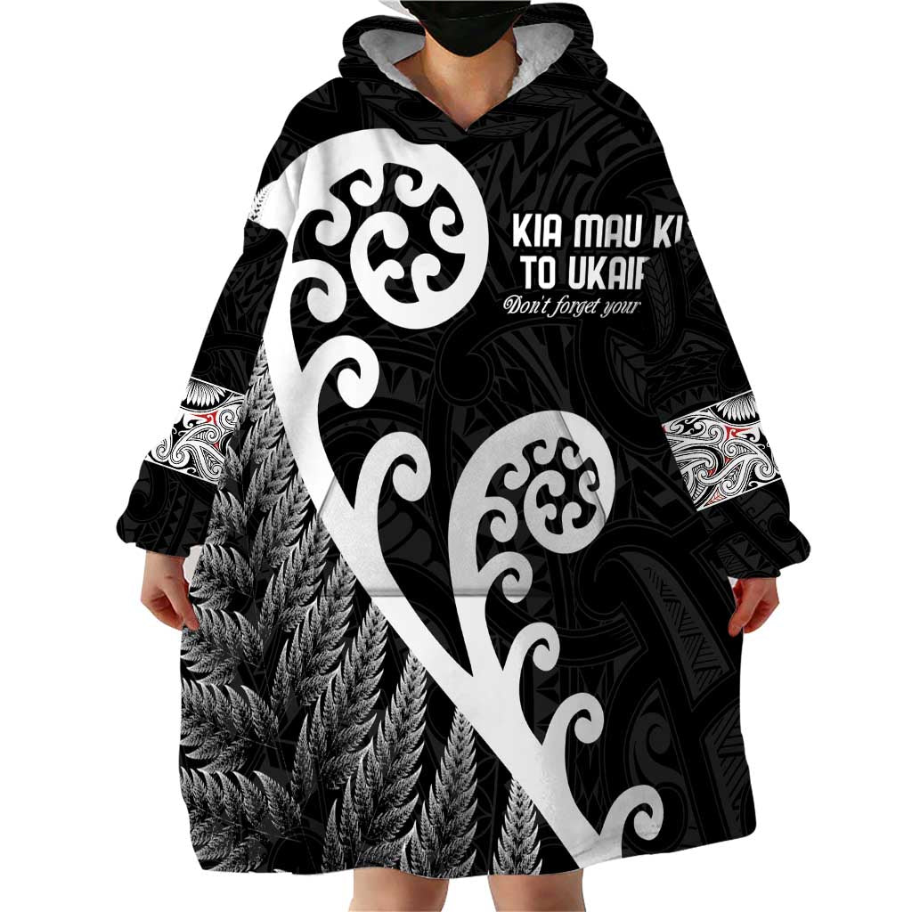 Kia Mau Ki To Ukaipo Wearable Blanket Hoodie Te Reo Maori Koru Fern Art LT9 - Polynesian Pride