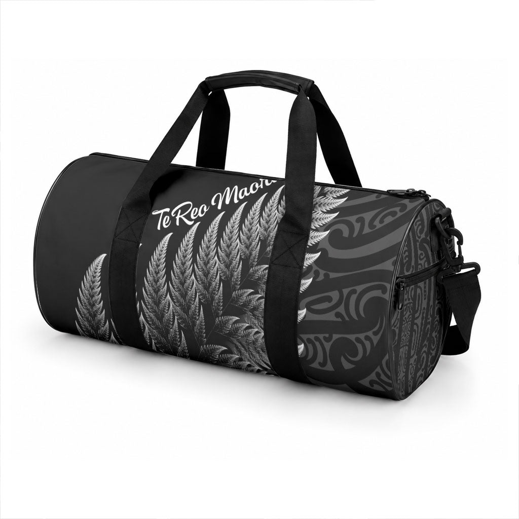 New Zealand Te Reo Māori Duffle Bag Simple Black Fern LT9 - Polynesian Pride