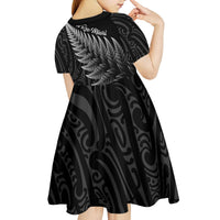 New Zealand Te Reo Māori Kid Short Sleeve Dress Simple Black Fern